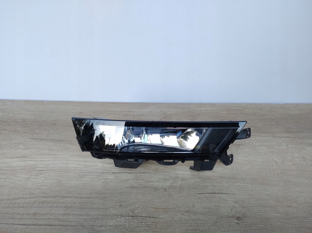 фото №1, Правий протитуманна фара протитуманний skoda rapid lift 17+