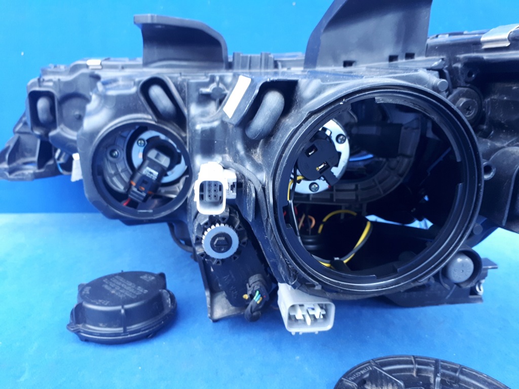 фото №12, Mitsubishi outlander lift 2015- 15 фара лампа