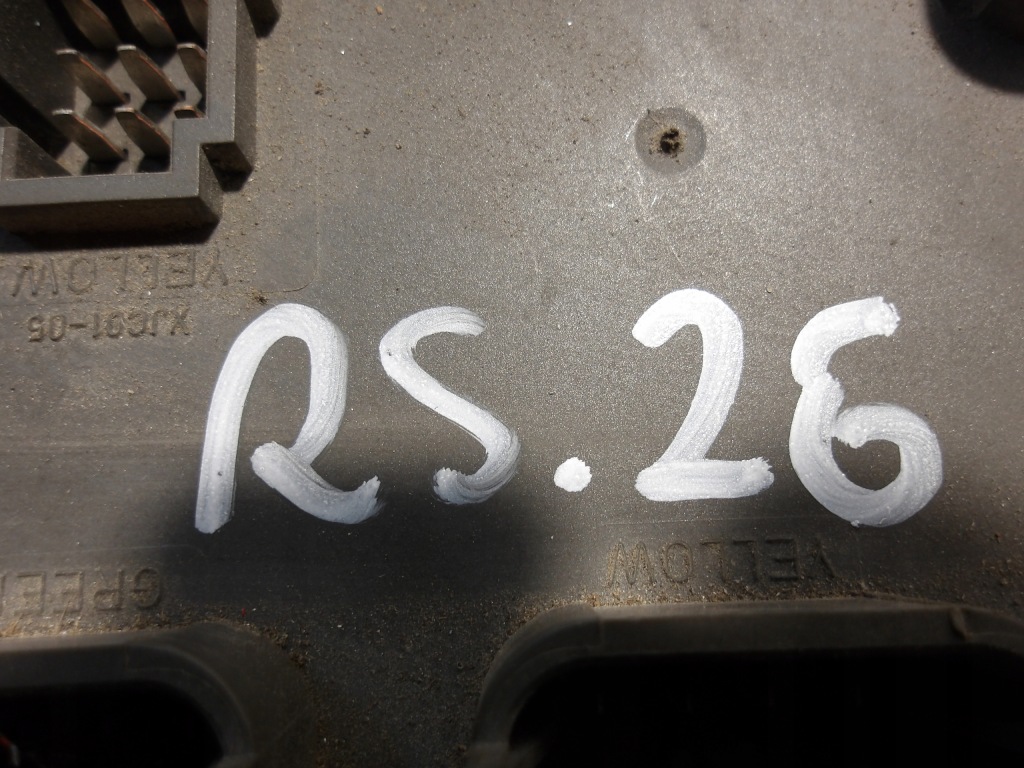 фото №8, Коробка предохранителей renault premium 7421169993