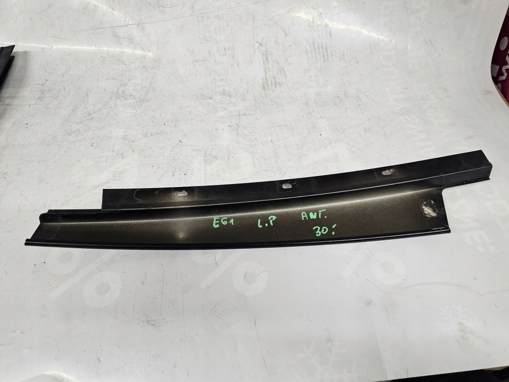 Купить Bmw seria 5 e61 рестайлинг  08r накладка корпус стойка дверь левый перед