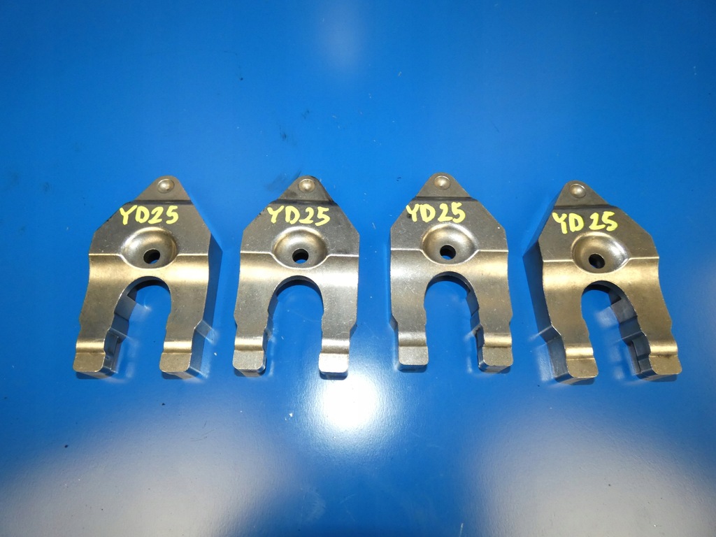 фото №1, Navara d40 pathfinder 2.5 dci кронштейн форсунок