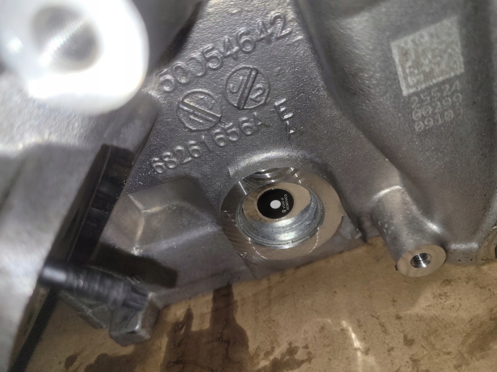 фото №9, Jeep wrangler jl 2018- 18- 2.0 t головка комплектная валы 68261656ae