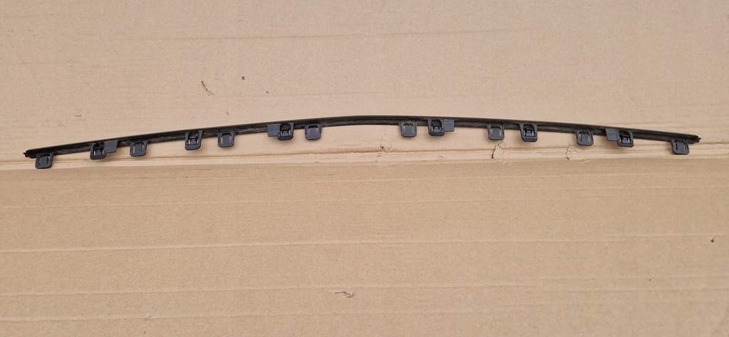 фото №9, Audi q8 молдинг бампер задня 4m8807791a nowa