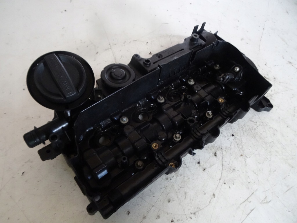 фото №1, Крышка клапанов bmw e90 15265812