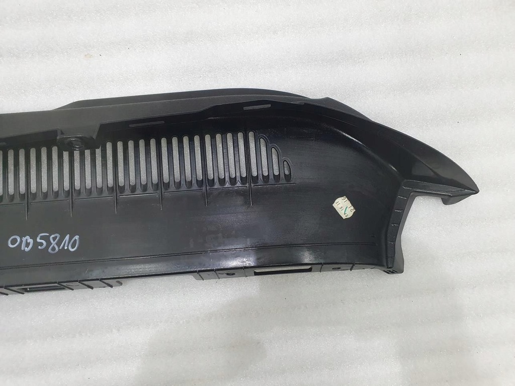 фото №7, Обшивка направляющая багажника левая 6981053 bmw e71 x6