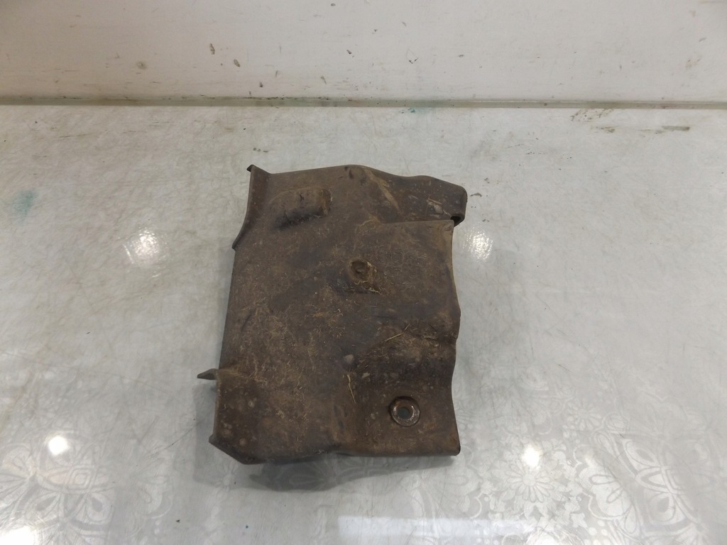 фото №1, C3 picasso защита балка правый задняя 9654156180