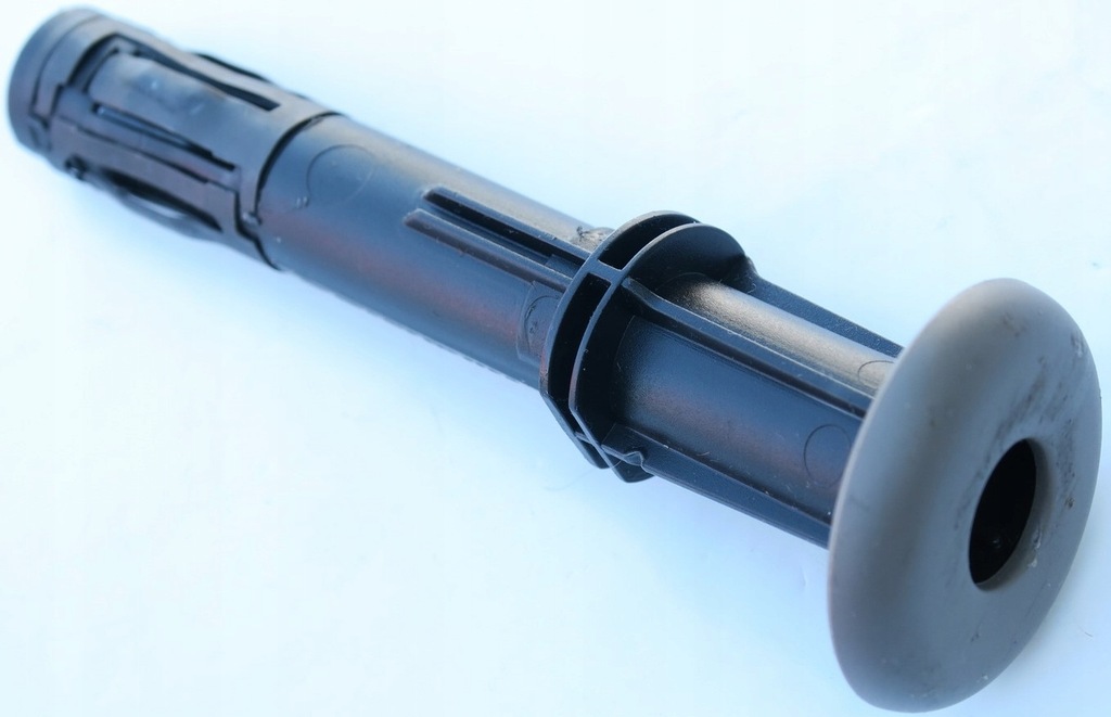 фото №1, Втулка подголовник перед vw passat b6