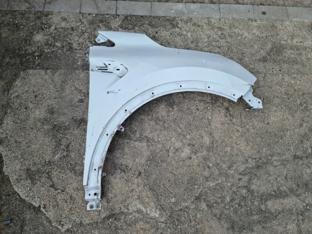 фото №1, Renault captur ii крыло правый передний перед 631009c55r