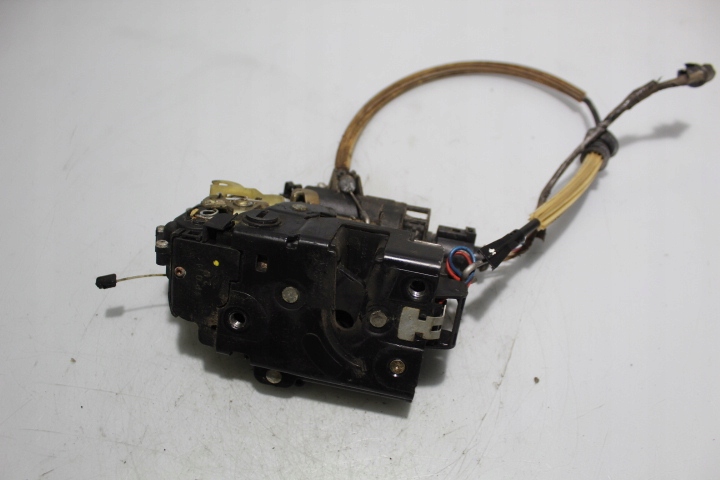 фото №3, Замок левый задняя дверь seat toledo ii