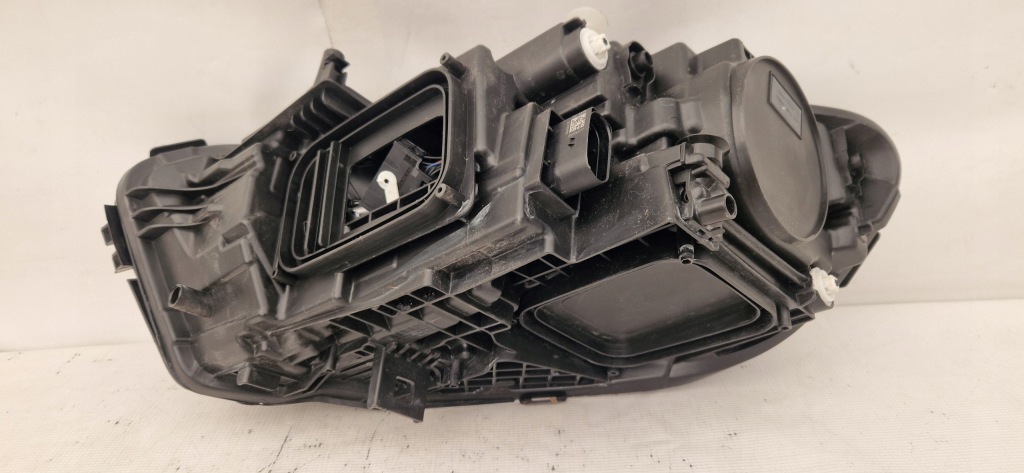 Mercedes a-klasa 177 full led performance лампа передня права в Україні