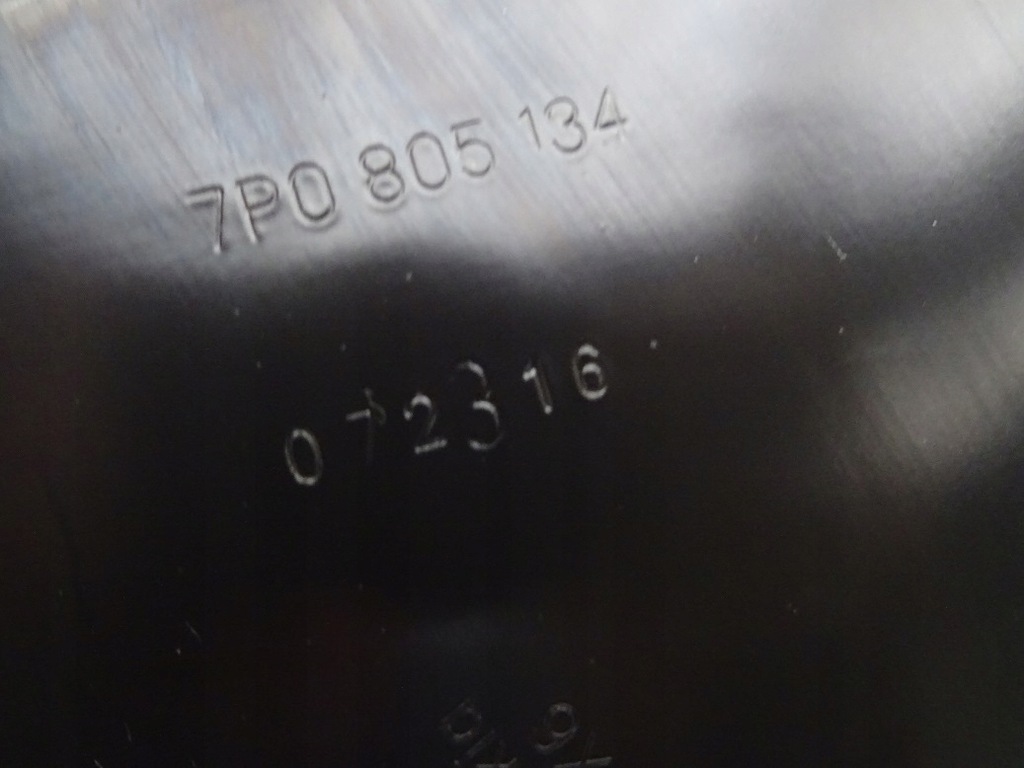 фото №7, Porsche оригинальный номер 7p0805134 7p0805192