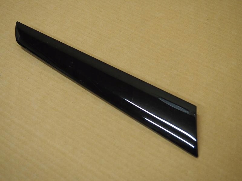 фото №1, Молдинг оббивка лівих передніх mercedes w204