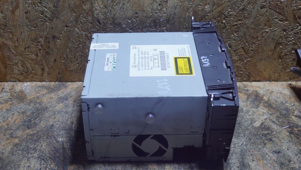 фото №6, Mercedes w204 радіо навігація a2048704490