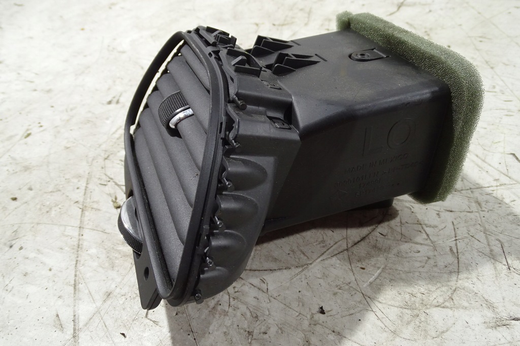 фото №3, Journey freemont 11- решітка обдув ліва