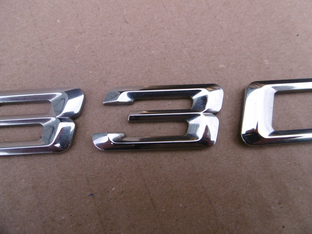 фото №3, Эмблема задний na крышка bmw e46 330d