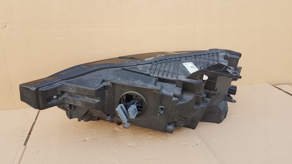 фото №13, Лампа перед правая volvo xc60 ii mid led 32337375