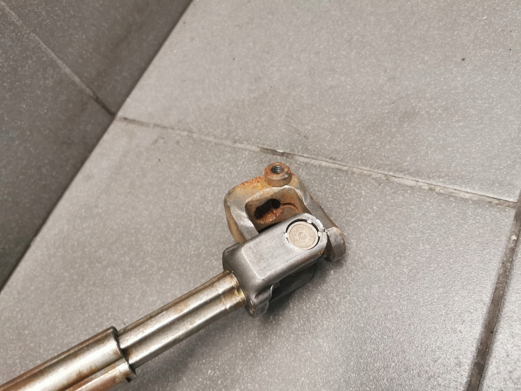 фото №6, Колонка рулевая vw golf v uk 1k2419502r