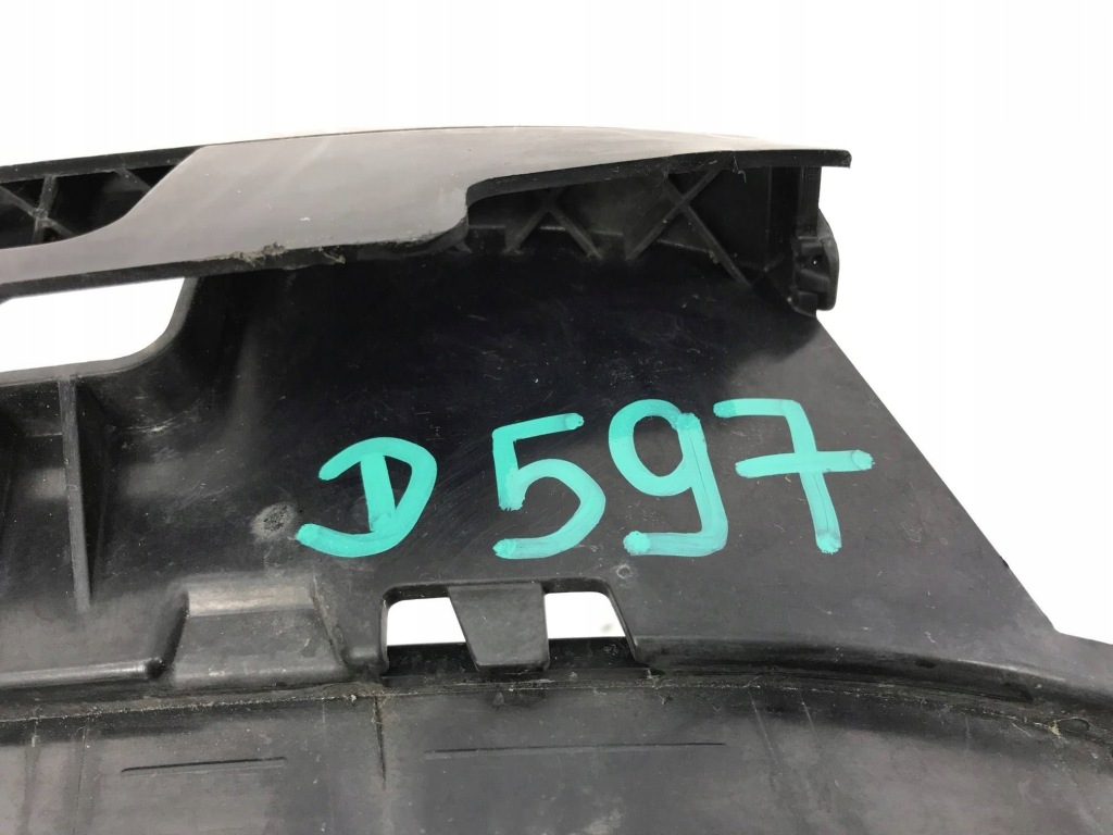 Решётка бампера средняя bmw 8 gran купе g16, f93 8070756 Доставка