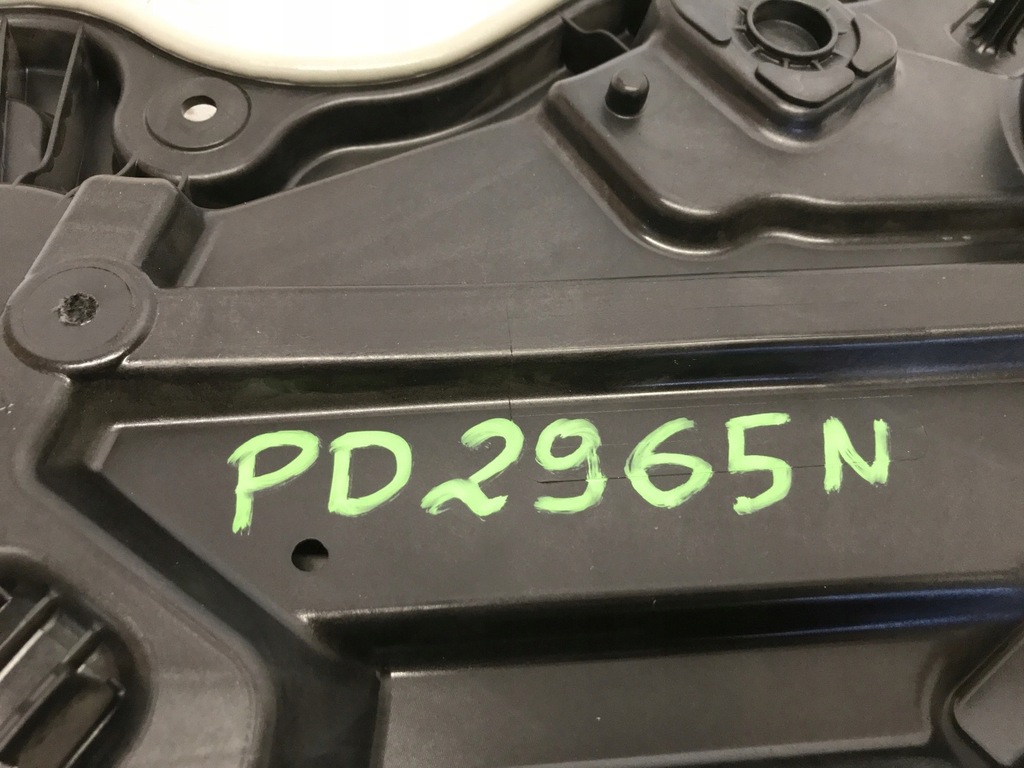 фото №9, Механізм скло правий задня jeep compass ii