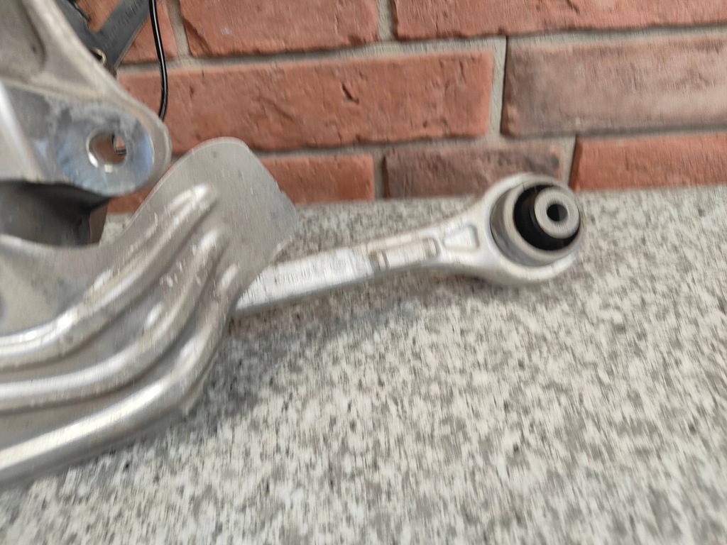 фото №7, Bmw g20 g21 2wd поворотный кулак рычаги ступица левая передняя левый перед 6878609