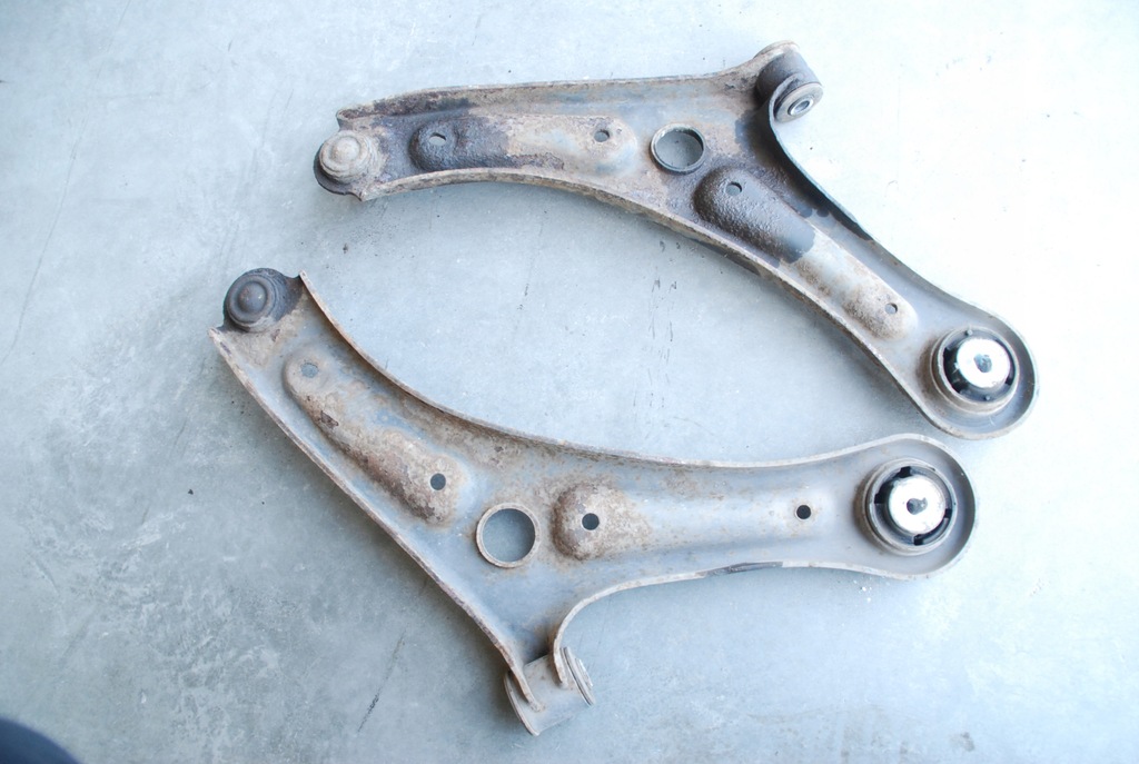 фото №3, Ford ecosport рычаг перед l / p