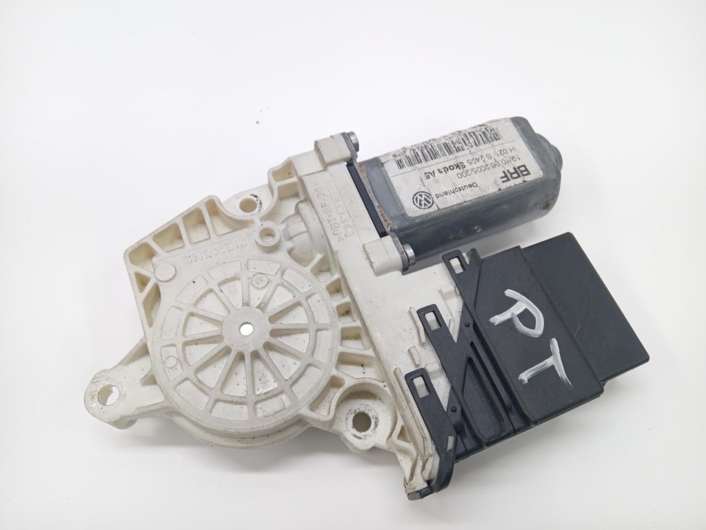 фото №1, Моторчик стекло задний p skoda оригинальный номер 1k0959704e