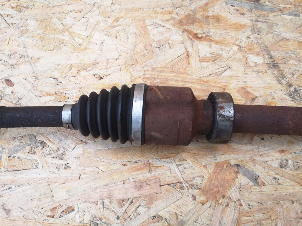 фото №3, Renault clio iv 0,9 tce приводной вал правый перед