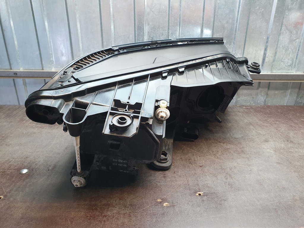 фото №11, Лампа перед ліва full led vw touareg iii 761