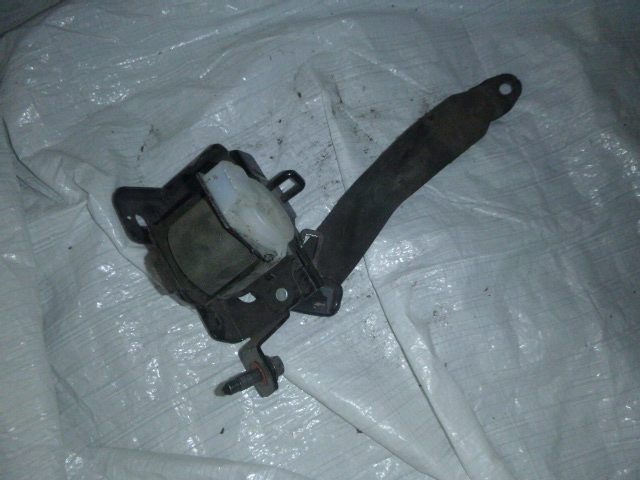 фото №1, Hyundai i40 pas безопасности задняя 89810-3z000