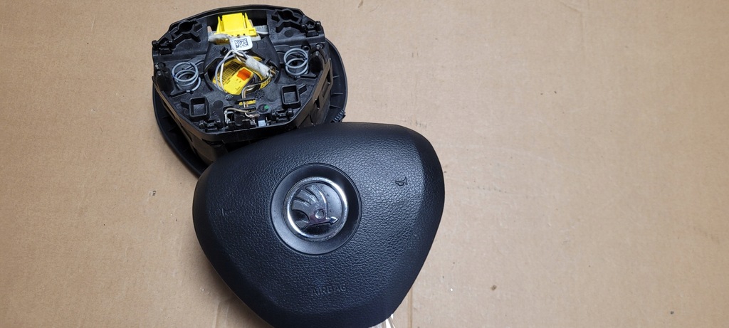 фото №1, Подушка водія skoda rapid 5ja880201d оригінал демонтаж zadrapana