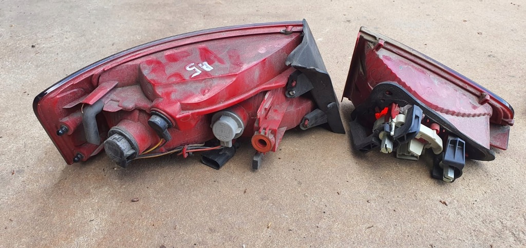 фото №9, Audi a5 лампа задняя правая w крыло оригинал!!! 8t0945096