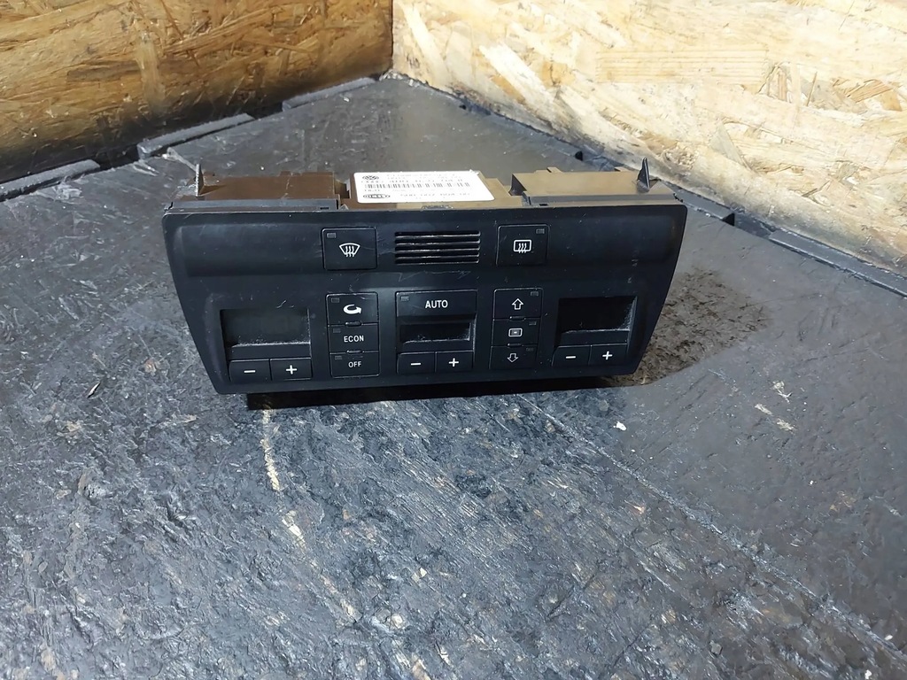 фото №9, Панель кондиціонера обдув audi a6 c5 4b 4b0820043f