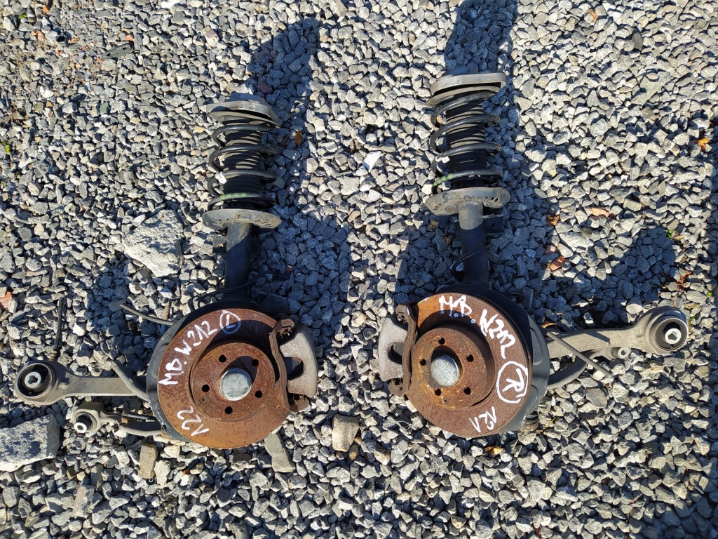 фото №1, Mercedes w212 lift поворотний кулак правий лівий перед