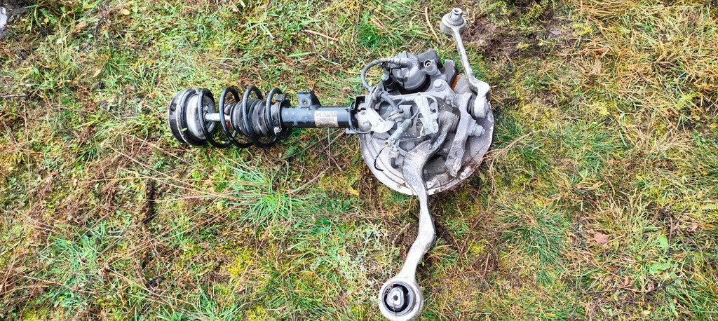 фото №8, Поворотний кулак амортизатор важелі правий перед e90 e91