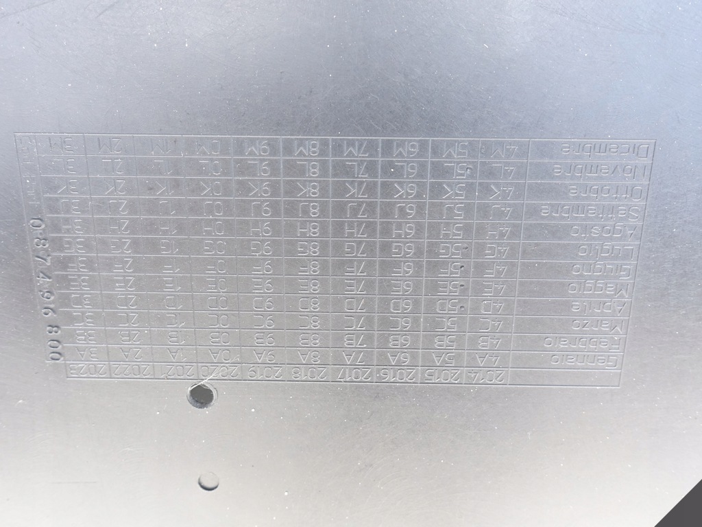 фото №15, Ferrari 488 spider плита захист шасі двигун