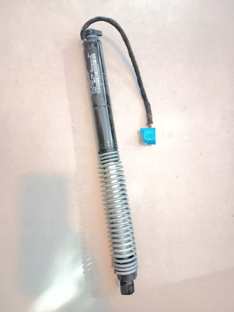 фото №1, Bmw 7 g11 g12 привод крышки