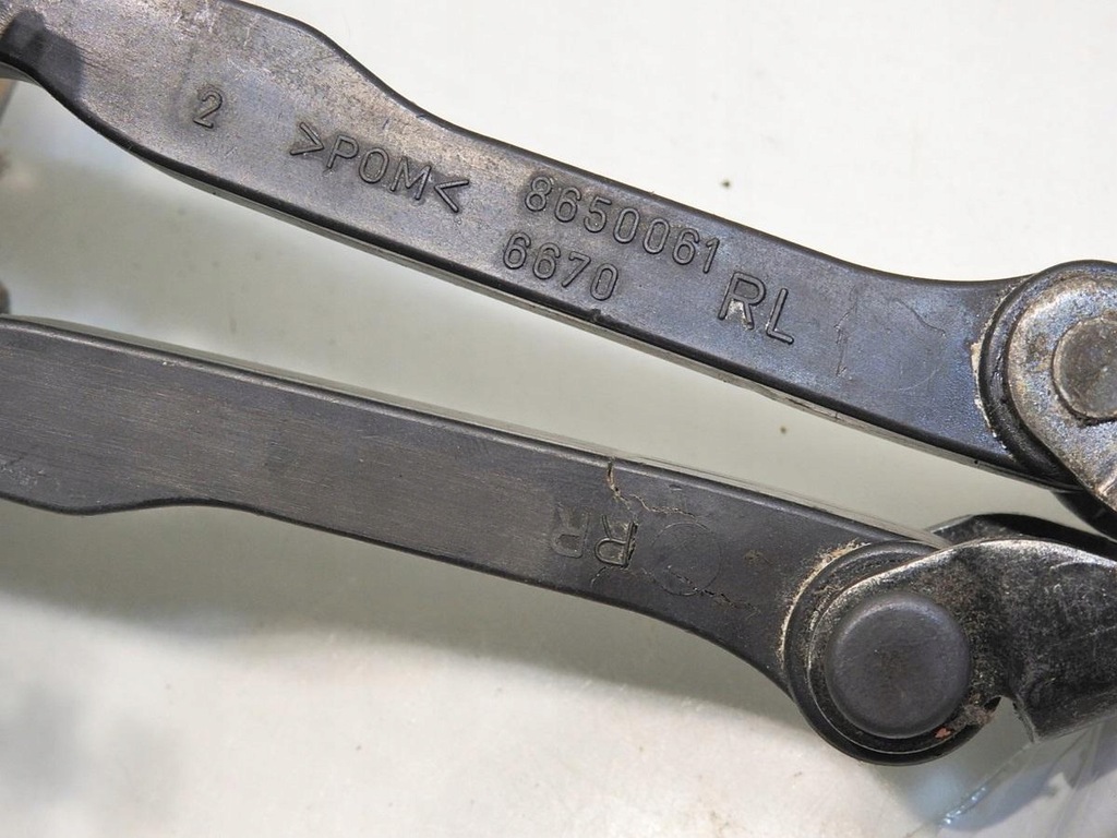 фото №7, Ограничитель дверь задняя volvo v70 ii 8650061