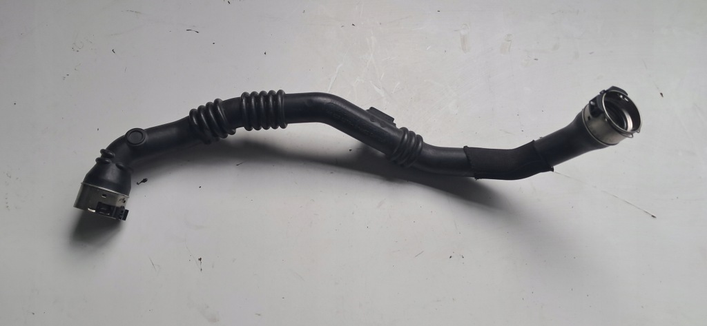 фото №3, Труба wąż интеркулер renault clio iv 144604599r