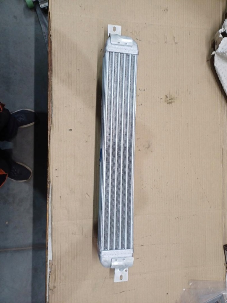 Радіатор інтеркулер opel meriva 1.3 1,7 cdti 13148294 в Україні