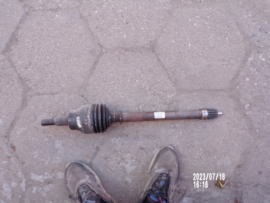 фото №1, Привідний вал jeep wrangler jl права p10027246