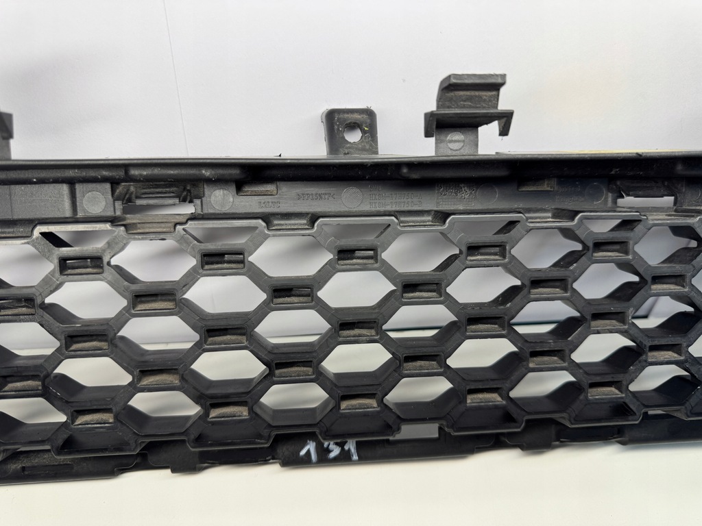 фото №9, Jaguar f-pace r-sport 16-20 решётка бампера средняя hk8m-17h750-a