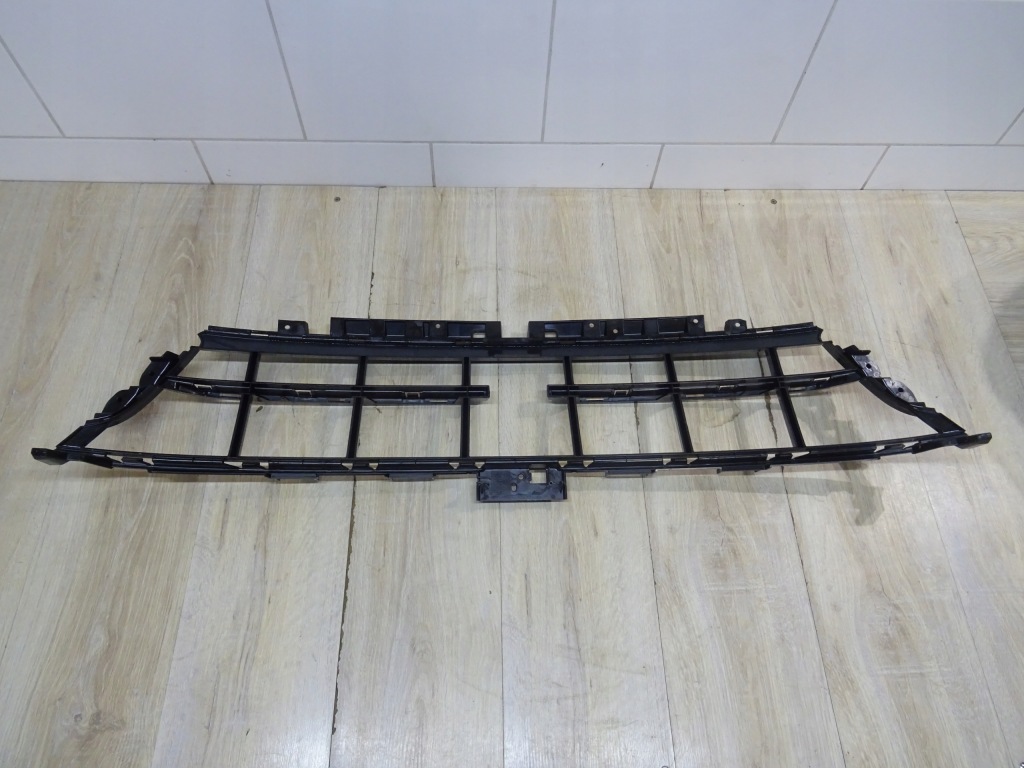 фото №8, Решётка радиатора решётка бампера porsche panamera gts / sport design 971807683g