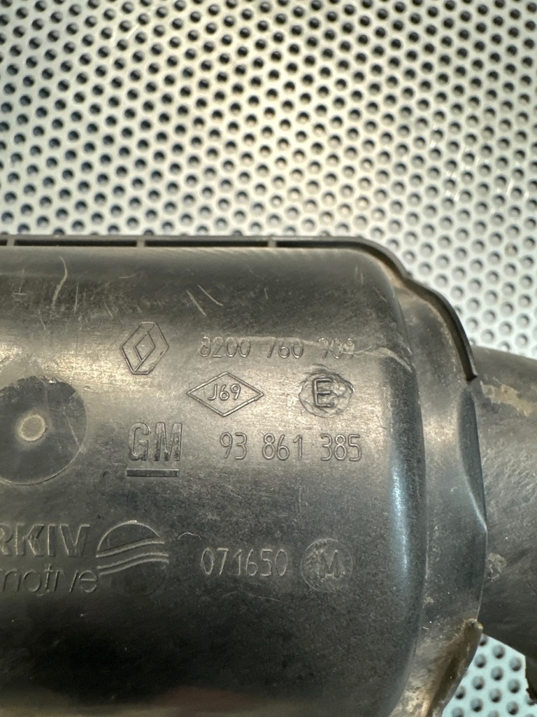 фото №3, Шланг труба интеркулер renault trafic 2.0 8200760909