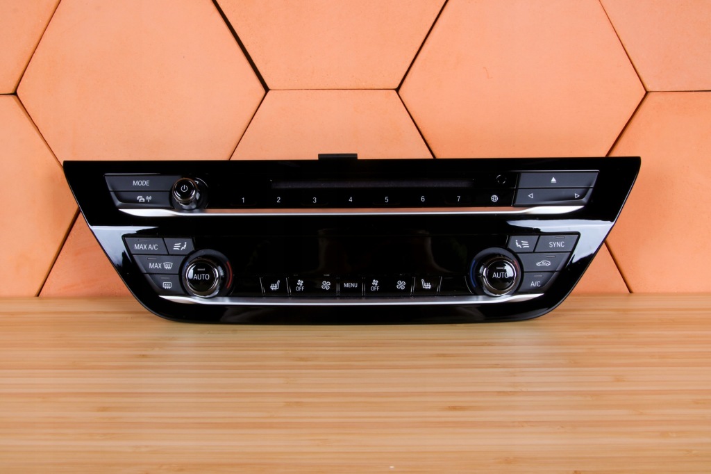 Купить Bmw g32 панель обдув кондиционера радио подогрев сиденья ceramika 6834439