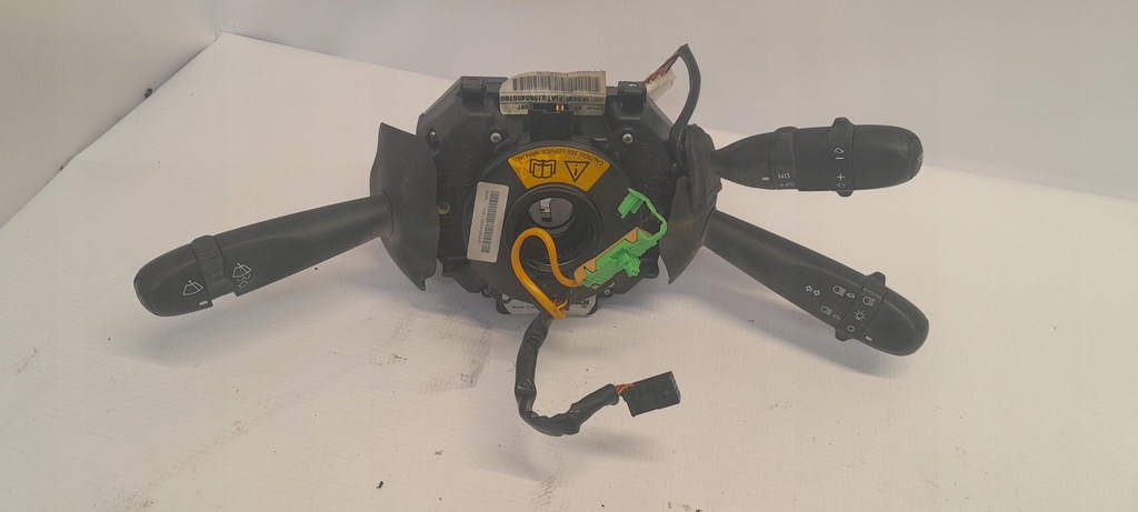 фото №1, Alfa romeo gt переключатель комбинированный 01560405760