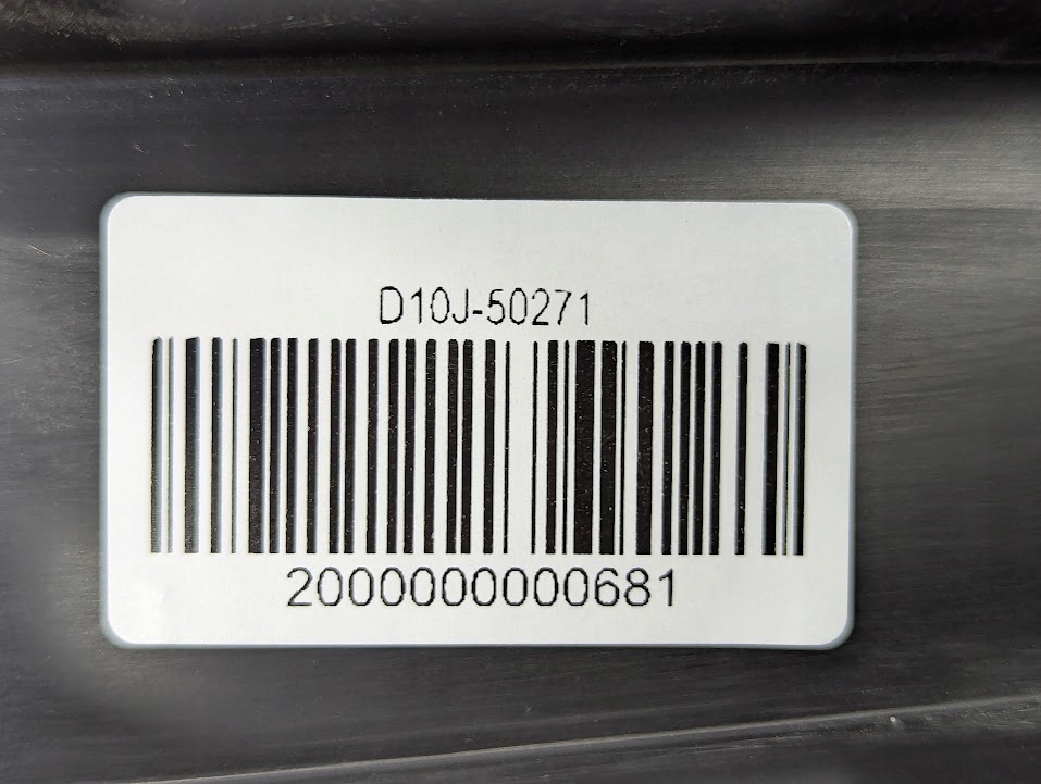 фото №9, Направляющая кронштейн бампера задняя mazda cx-3 d10j-50271