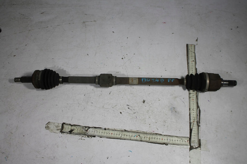 фото №1, Приводной вал правый перед передняя hyundai i30 1.4b 07-12
