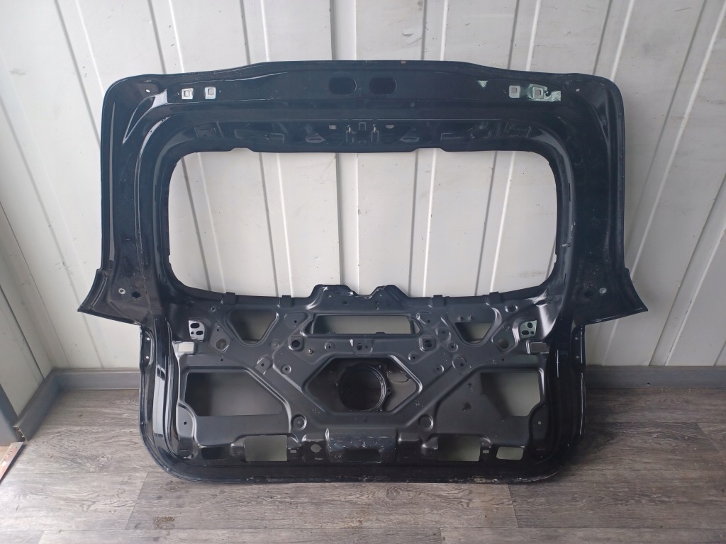 фото №11, Кришка багажника задня задня ---- mercedes eqa 300 4matic w243 243