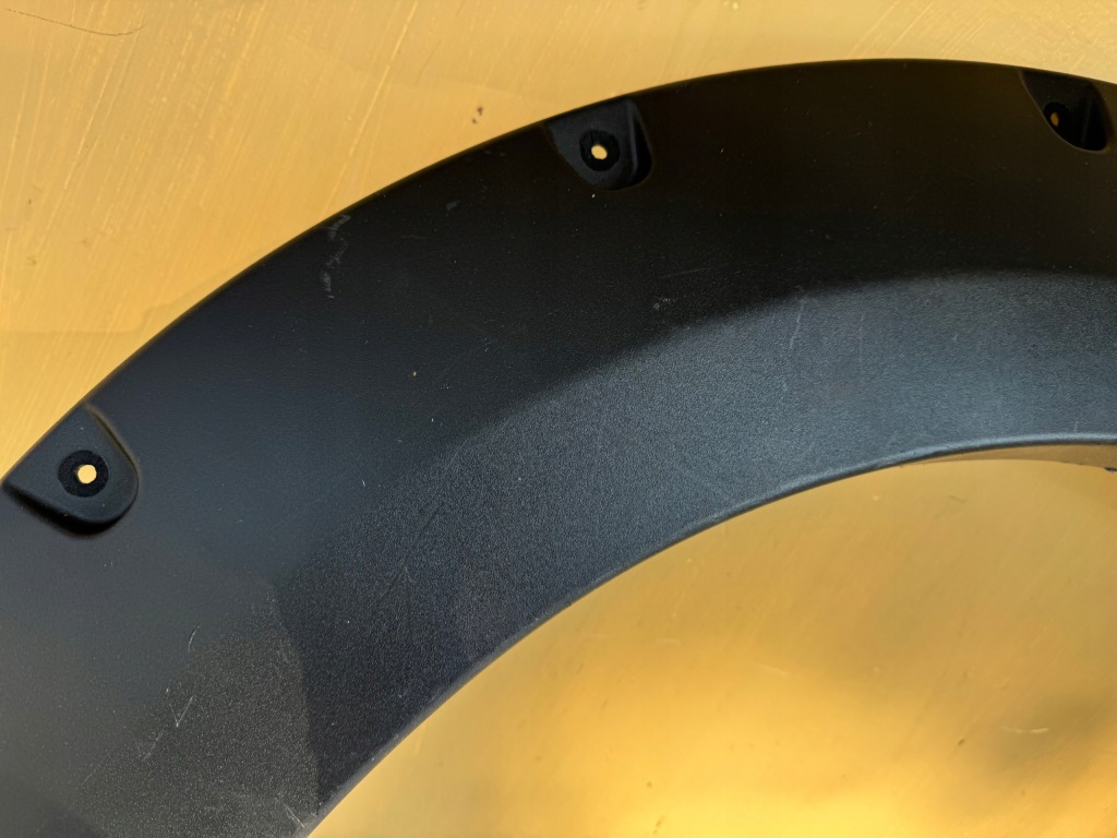 фото №3, Ford ranger молдинг крила правий задня права задня