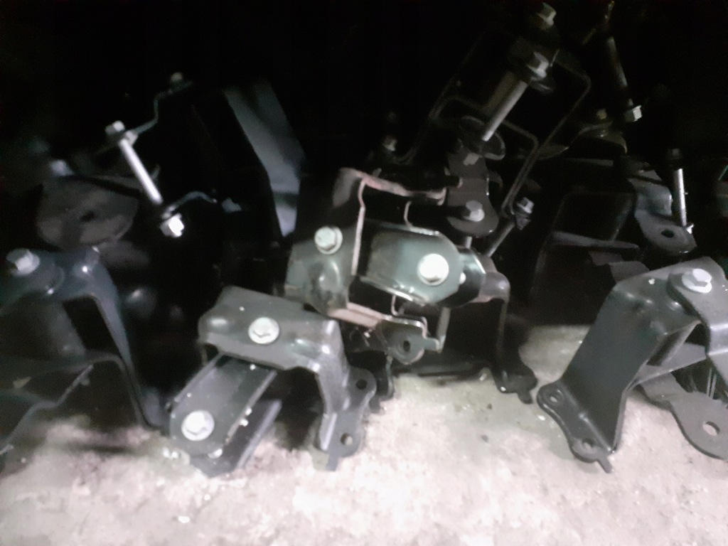 фото №1, Кронштейн вушко ресора ford transit mk8 custom